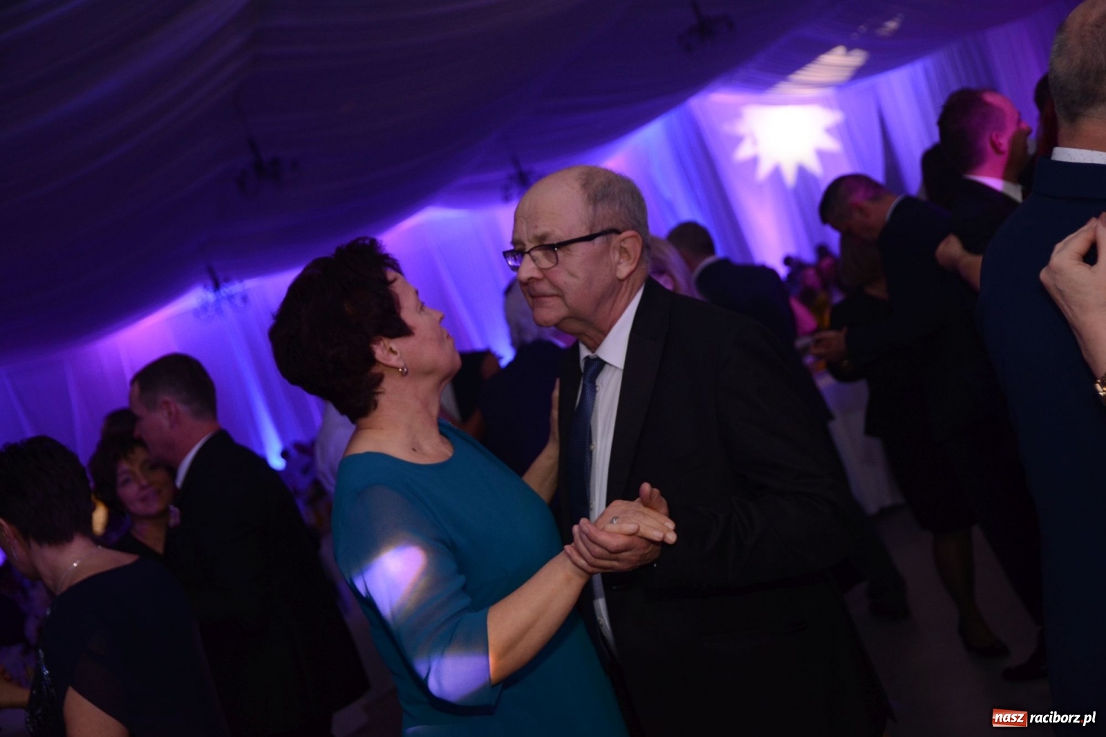 Zdjęcie w galerii na portalu naszraciborz.pl: Satyra i szampańska zabawa w Pietrowicach Wielkich  wiadomości z regionu