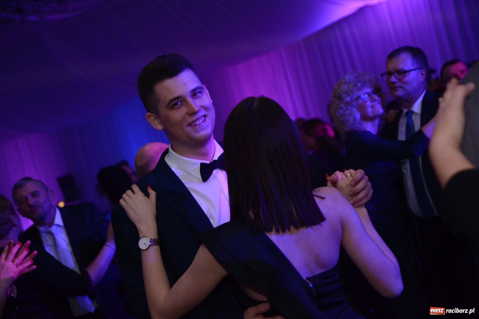 Zdjęcie w galerii na portalu naszraciborz.pl: Satyra i szampańska zabawa w Pietrowicach Wielkich  wiadomości z regionu