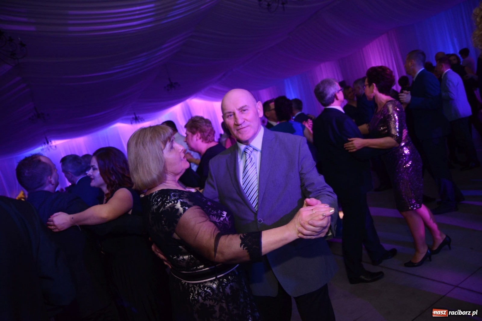 Zdjęcie w galerii na portalu naszraciborz.pl: Satyra i szampańska zabawa w Pietrowicach Wielkich  wiadomości z regionu