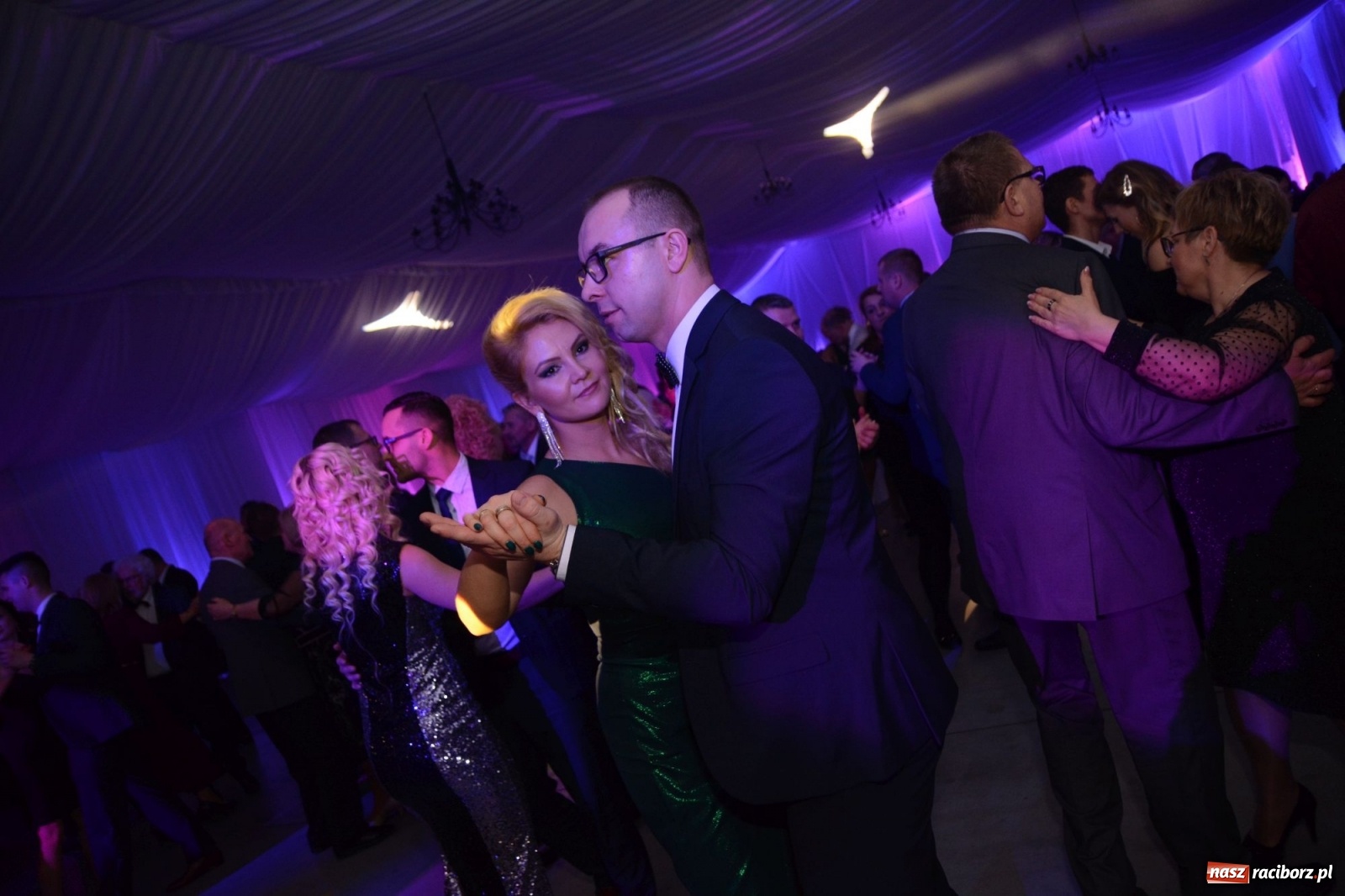 Zdjęcie w galerii na portalu naszraciborz.pl: Satyra i szampańska zabawa w Pietrowicach Wielkich  wiadomości z regionu