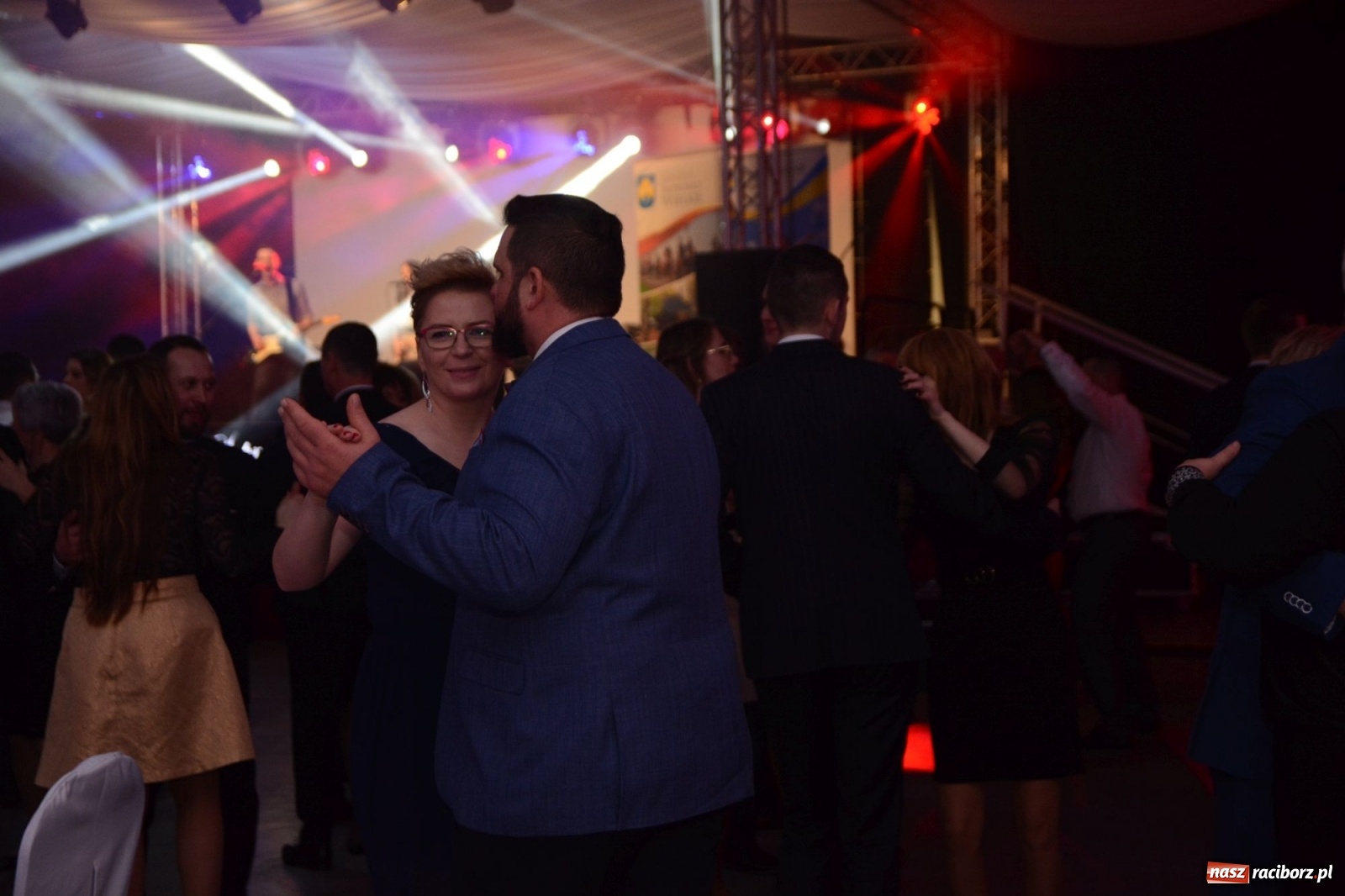 Zdjęcie w galerii na portalu naszraciborz.pl: Satyra i szampańska zabawa w Pietrowicach Wielkich  wiadomości z regionu