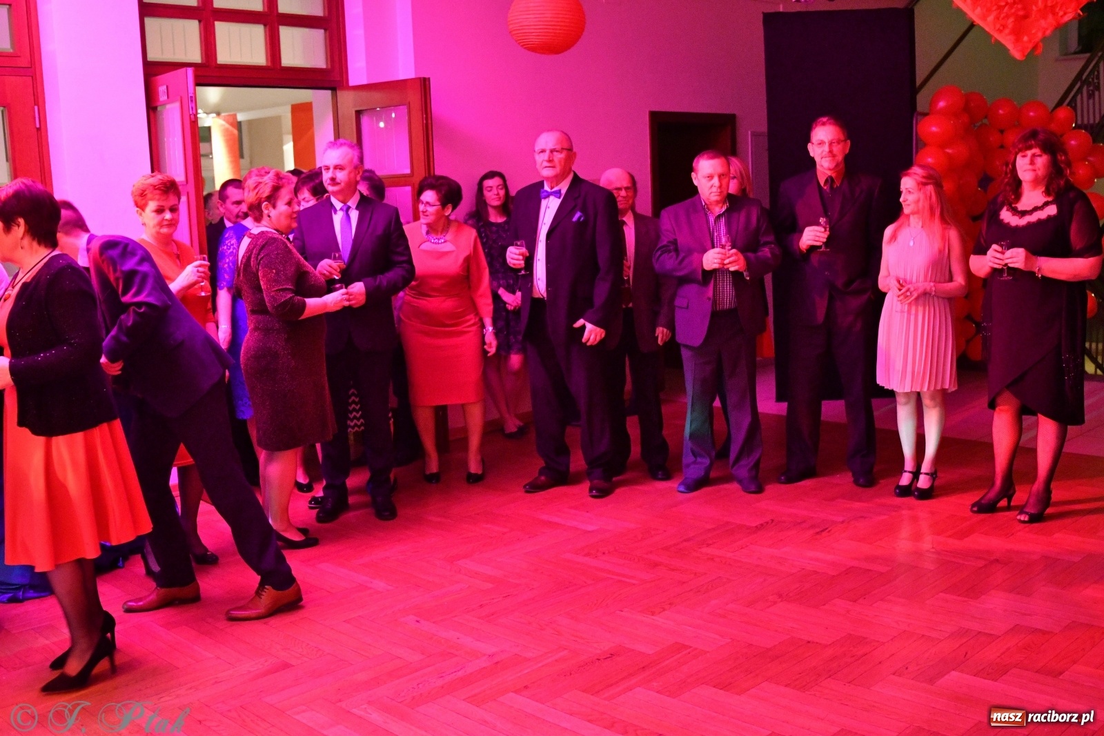 Zdjęcie w galerii na portalu naszraciborz.pl: Raciborzanie potrafią się pięknie bawić [FOTO]  wiadomości z regionu