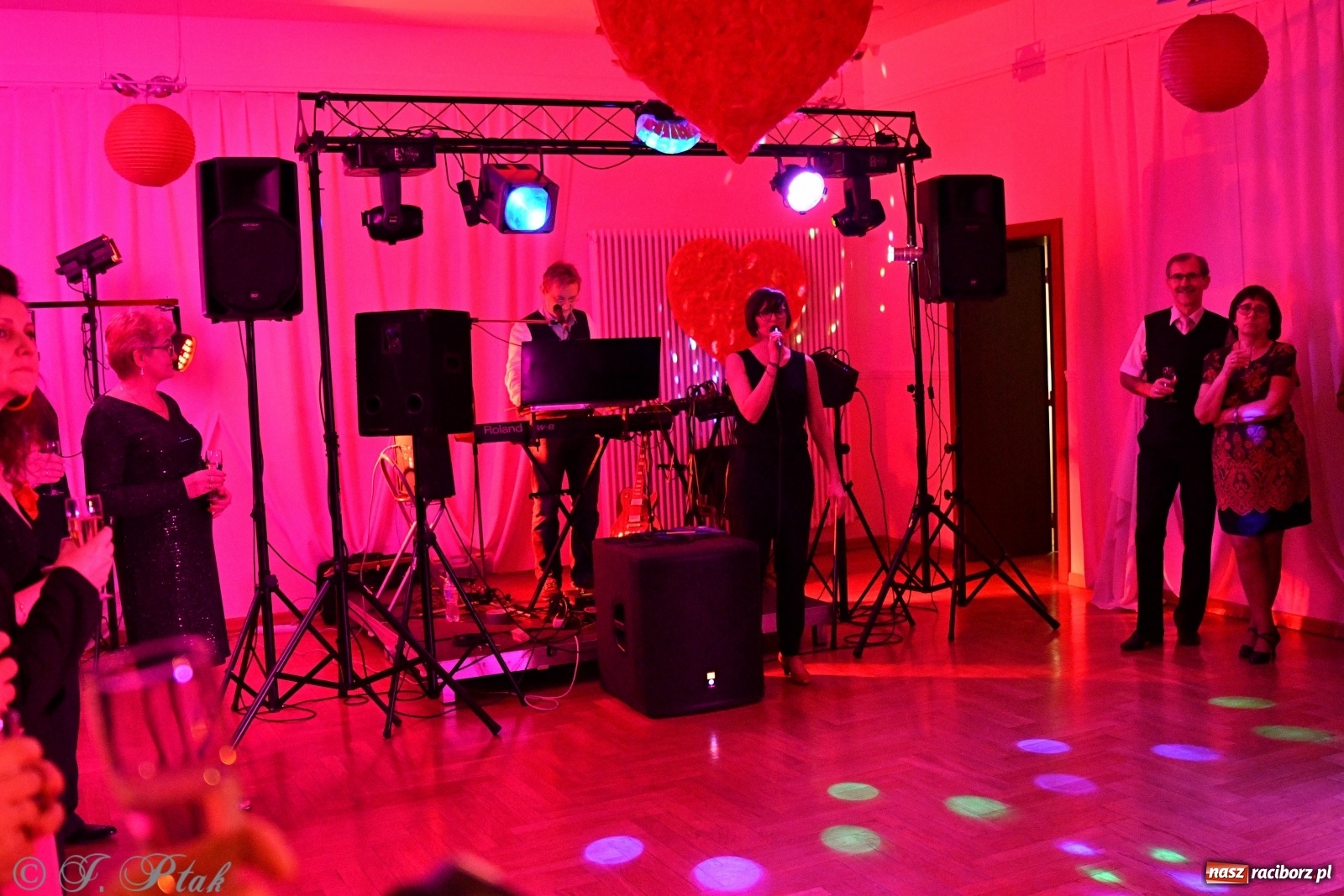 Zdjęcie w galerii na portalu naszraciborz.pl: Raciborzanie potrafią się pięknie bawić [FOTO]  wiadomości z regionu