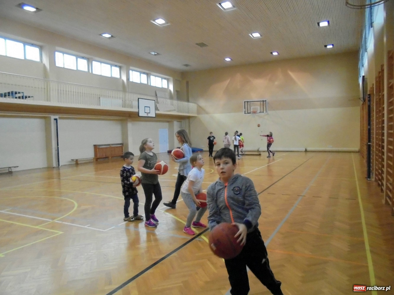 Zdjęcie w galerii na portalu naszraciborz.pl: Walentynkowe zmagania w TKKF Rafako  wiadomości z regionu