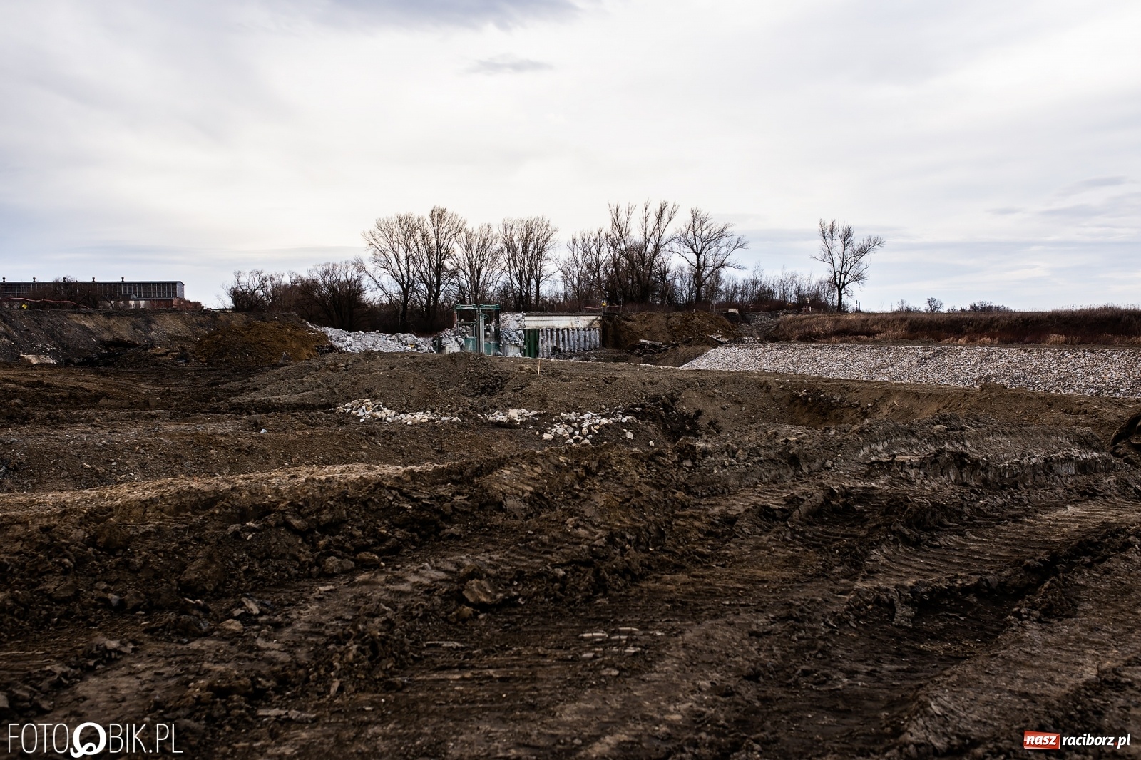 Zdjęcie w galerii na portalu naszraciborz.pl: Śluza Rafako przechodzi do historii [FOTO i WIDEO]  wiadomości z regionu
