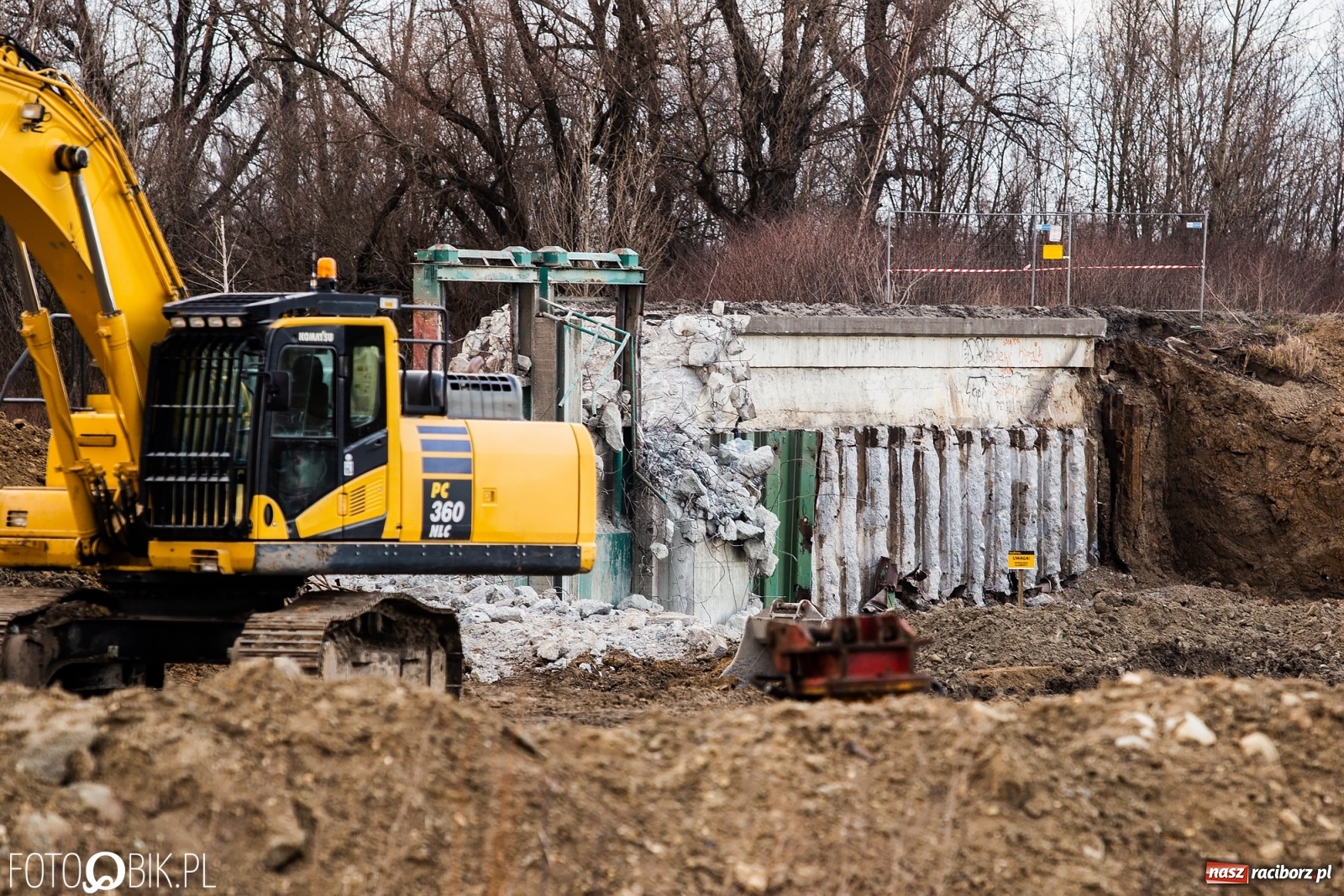 Zdjęcie w galerii na portalu naszraciborz.pl: Śluza Rafako przechodzi do historii [FOTO i WIDEO]  wiadomości z regionu