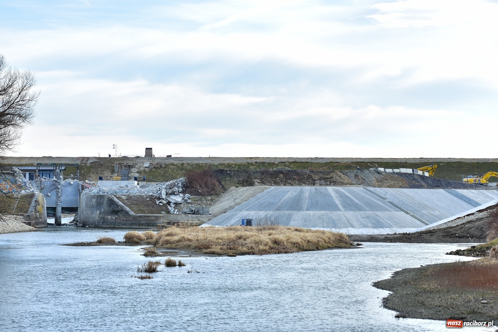 Zdjęcie w galerii na portalu naszraciborz.pl: Śluza Rafako przechodzi do historii [FOTO i WIDEO]  wiadomości z regionu