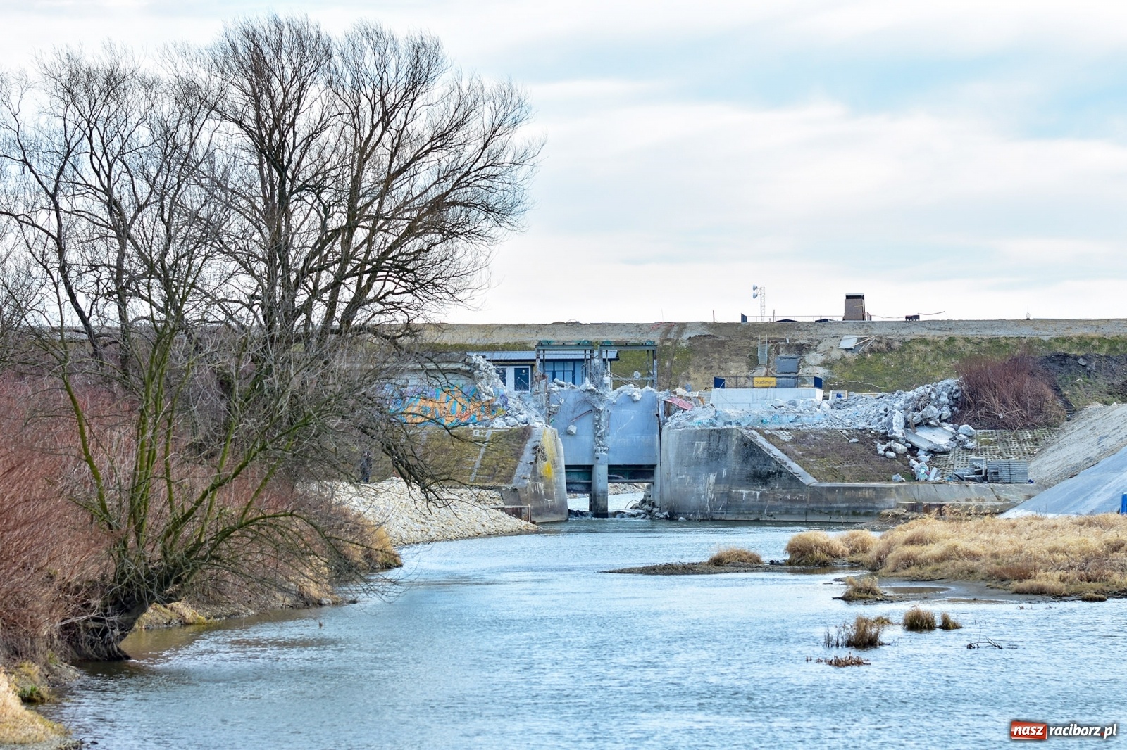 Zdjęcie w galerii na portalu naszraciborz.pl: Śluza Rafako przechodzi do historii [FOTO i WIDEO]  wiadomości z regionu