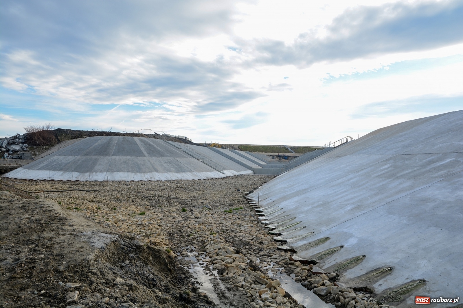 Zdjęcie w galerii na portalu naszraciborz.pl: Śluza Rafako przechodzi do historii [FOTO i WIDEO]  wiadomości z regionu