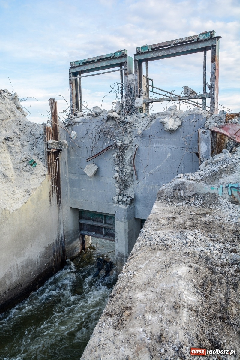 Zdjęcie w galerii na portalu naszraciborz.pl: Śluza Rafako przechodzi do historii [FOTO i WIDEO]  wiadomości z regionu