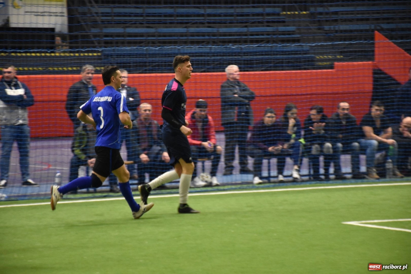 Zdjęcie w galerii na portalu naszraciborz.pl: Piłkarze LKS Tworków z Pucharem Wójta wiadomości z regionu