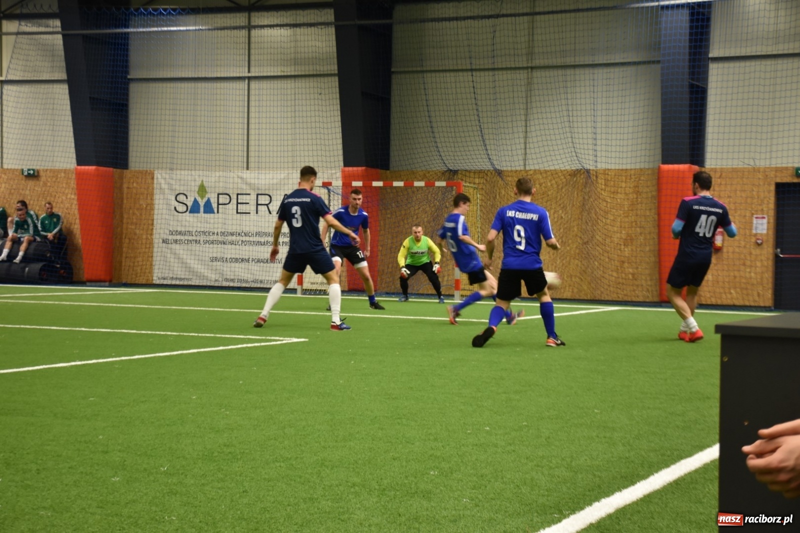 Zdjęcie w galerii na portalu naszraciborz.pl: Piłkarze LKS Tworków z Pucharem Wójta wiadomości z regionu