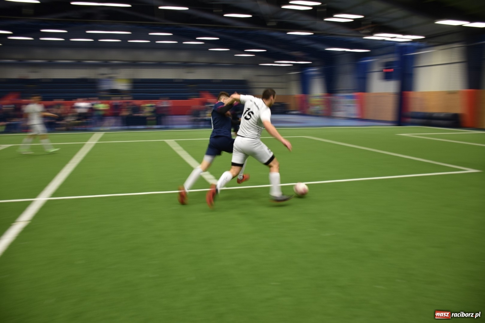 Zdjęcie w galerii na portalu naszraciborz.pl: Piłkarze LKS Tworków z Pucharem Wójta wiadomości z regionu