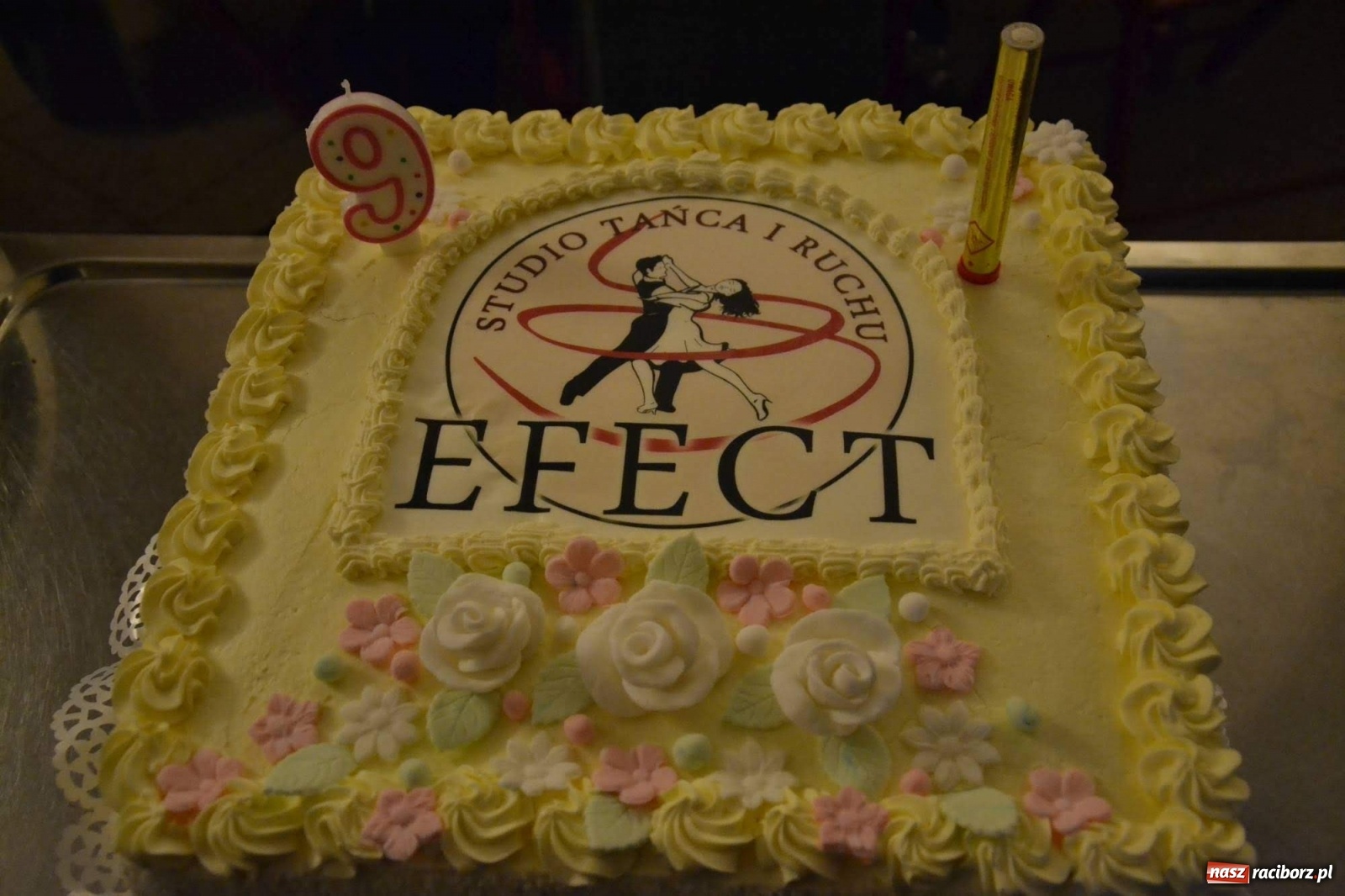 Zdjęcie w galerii na portalu naszraciborz.pl: Na zamku bawili się w rytmach discofoxa [FOTO i WIDEO] wiadomości z regionu