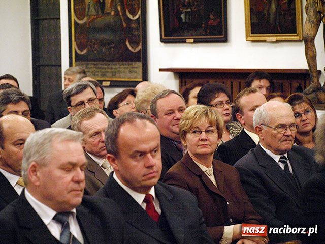 Zdjęcie w galerii na portalu naszraciborz.pl: Dekada minęła - odznaki wręczone wiadomości z regionu