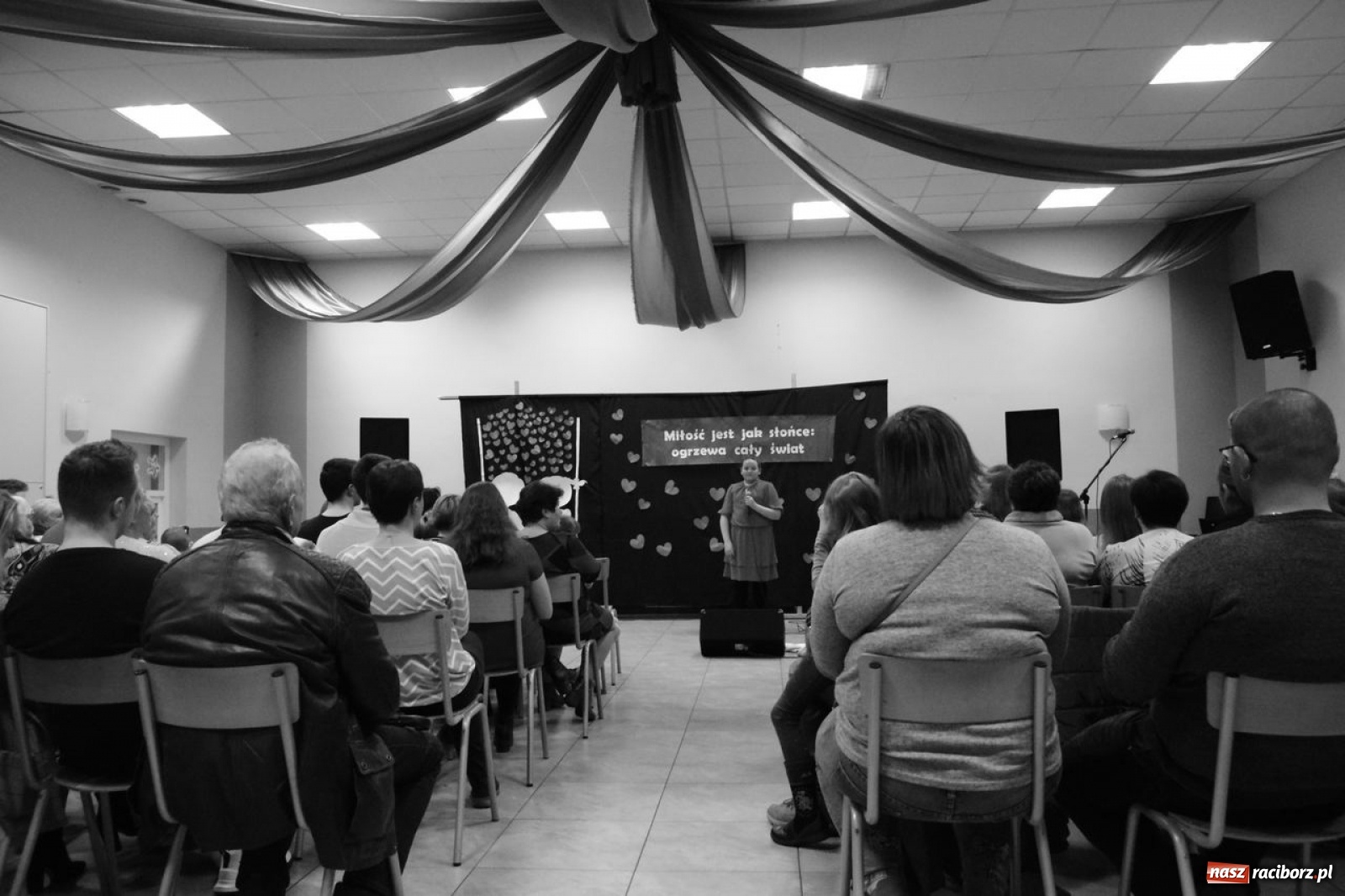 Zdjęcie w galerii na portalu naszraciborz.pl: Walentynkowy koncert w Budziskach za nami wiadomości z regionu