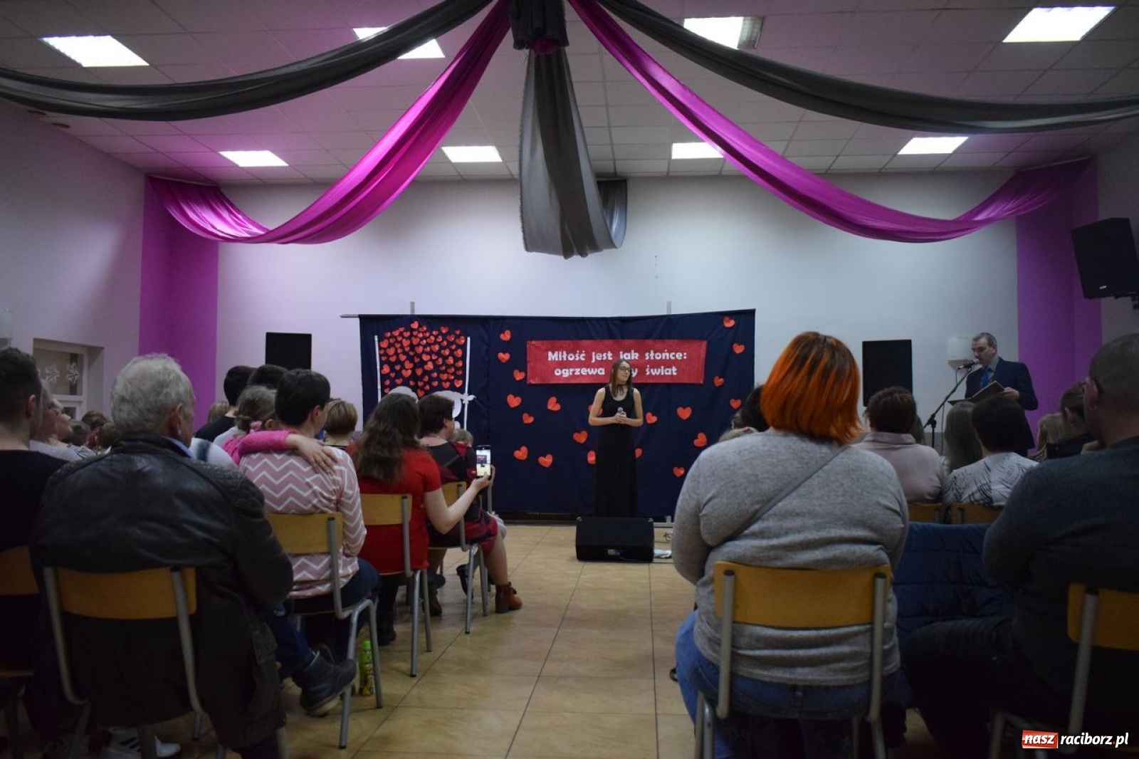 Zdjęcie w galerii na portalu naszraciborz.pl: Walentynkowy koncert w Budziskach za nami wiadomości z regionu