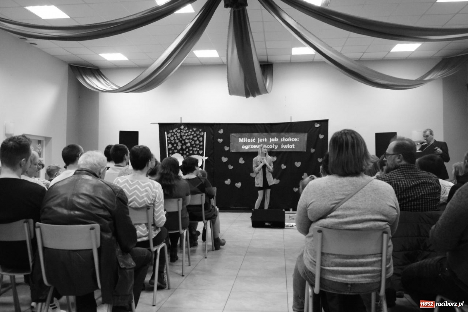 Zdjęcie w galerii na portalu naszraciborz.pl: Walentynkowy koncert w Budziskach za nami wiadomości z regionu