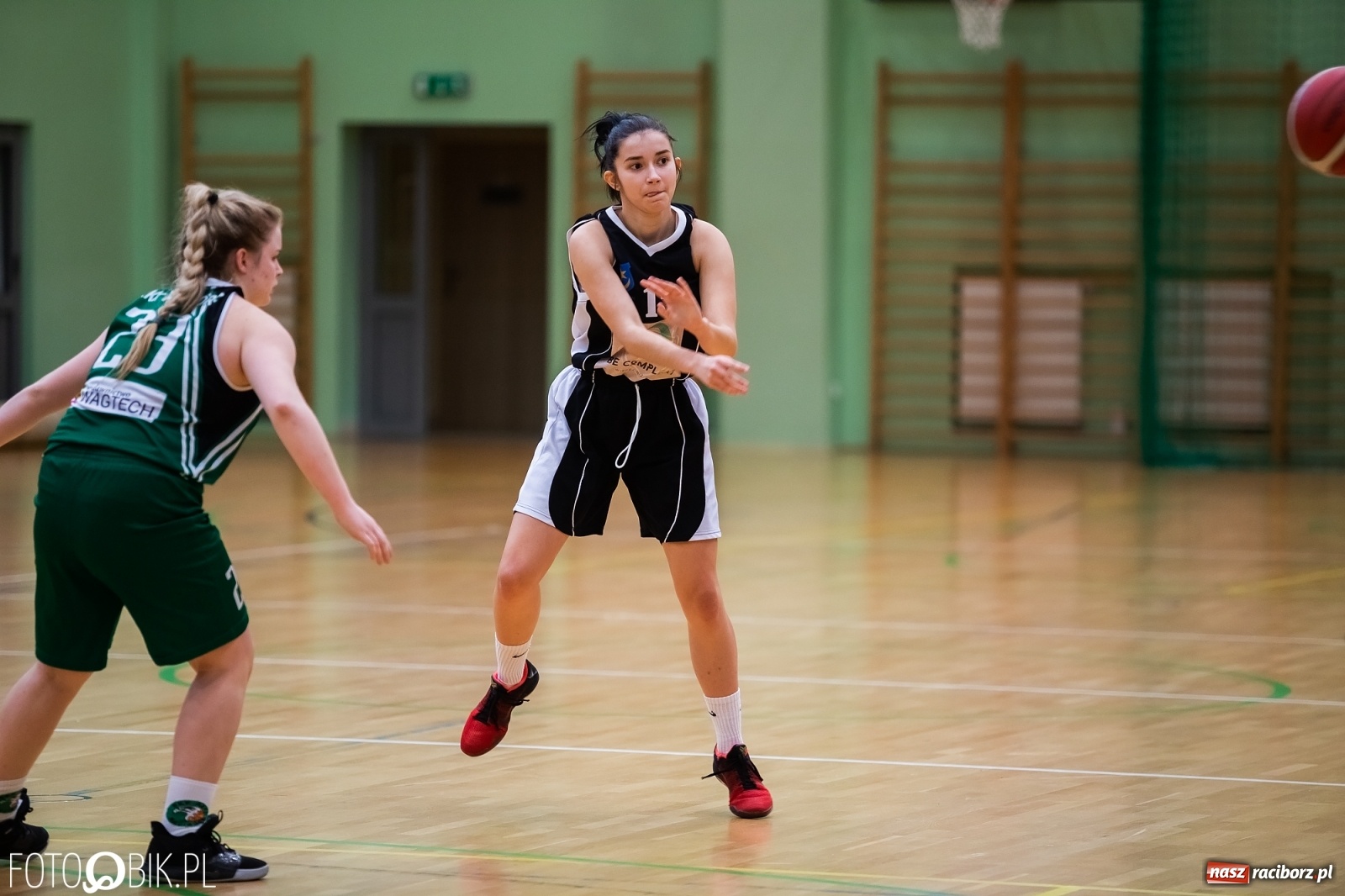 Zdjęcie w galerii na portalu naszraciborz.pl: Wyrównane spotkanie dla RKK AZS Racibórz wiadomości z regionu