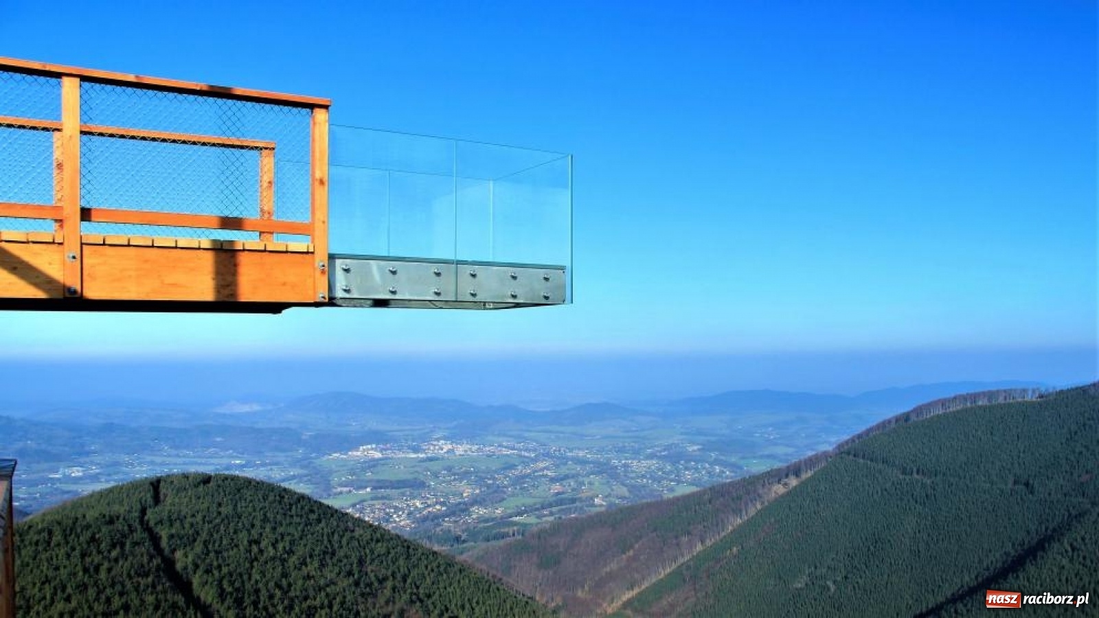 Zdjęcie w galerii na portalu naszraciborz.pl: Marzec na Morawach!  wiadomości z regionu