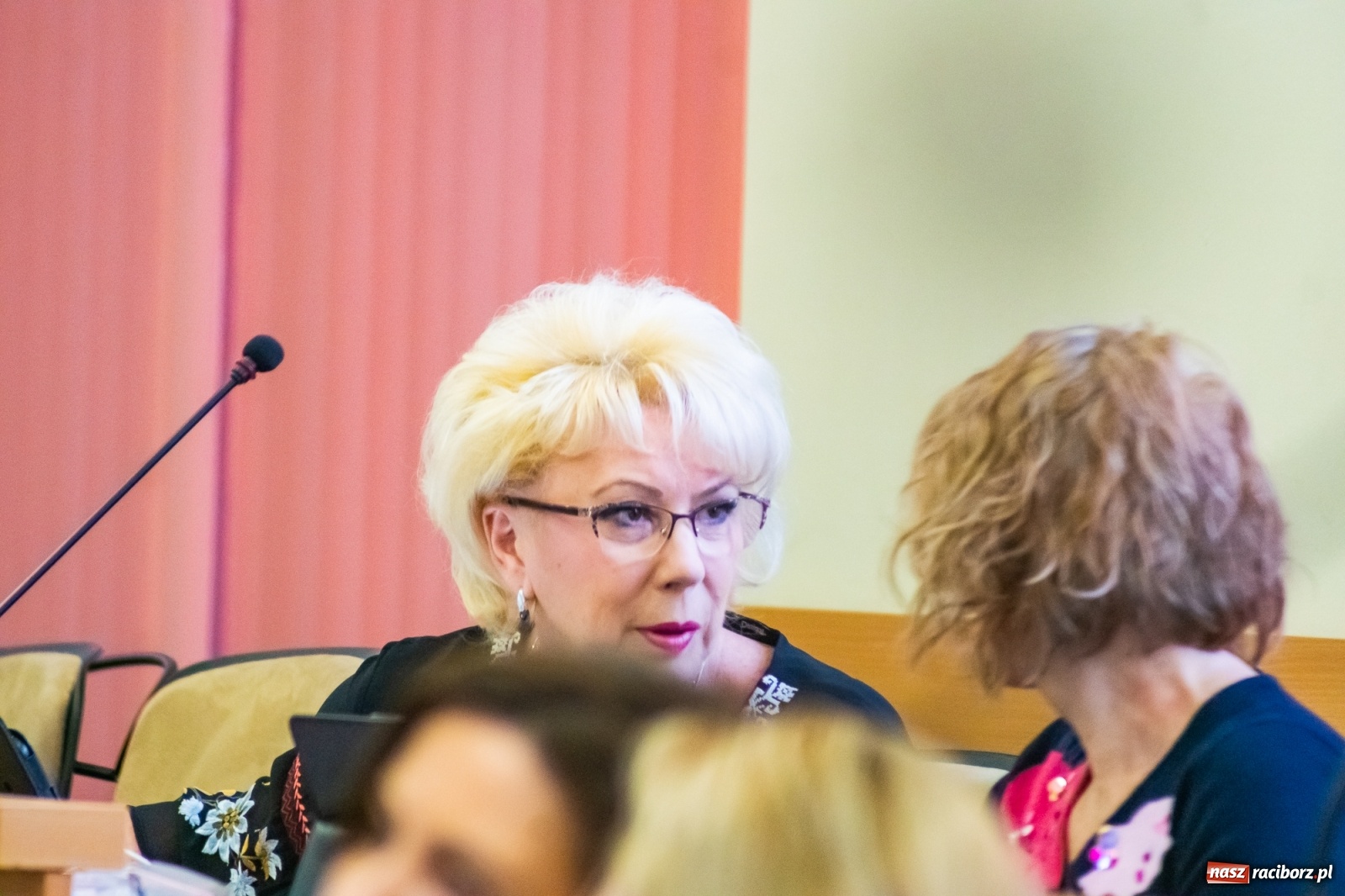 Zdjęcie w galerii na portalu naszraciborz.pl: Radni dyskutowali o problemie bezdomności  wiadomości z regionu