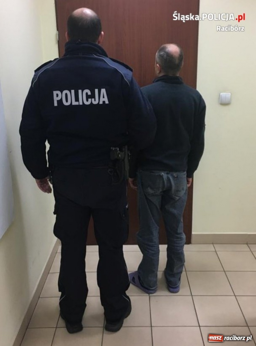 Zdjęcie w galerii na portalu naszraciborz.pl: Złodziejski duet w rękach kuźniańskich stróżów prawa wiadomości z regionu