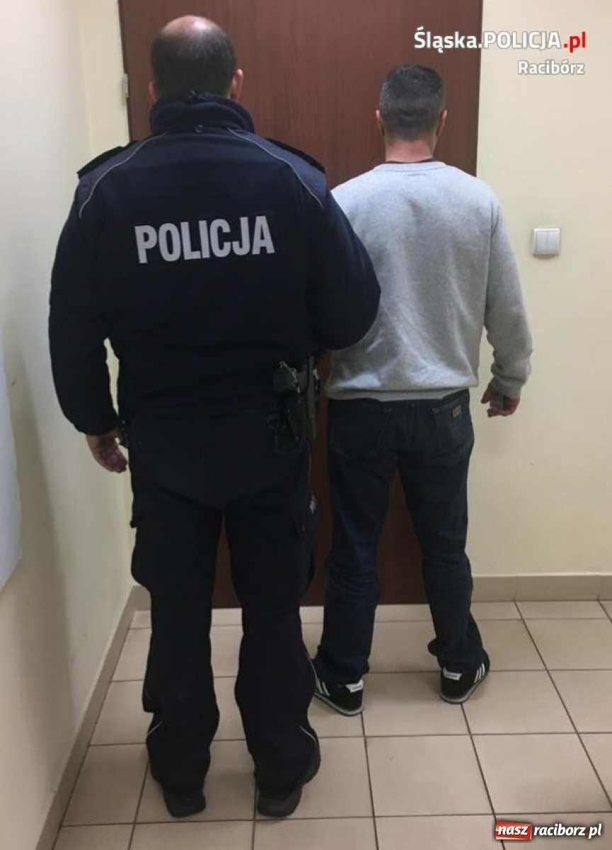 Zdjęcie w galerii na portalu naszraciborz.pl: Złodziejski duet w rękach kuźniańskich stróżów prawa wiadomości z regionu