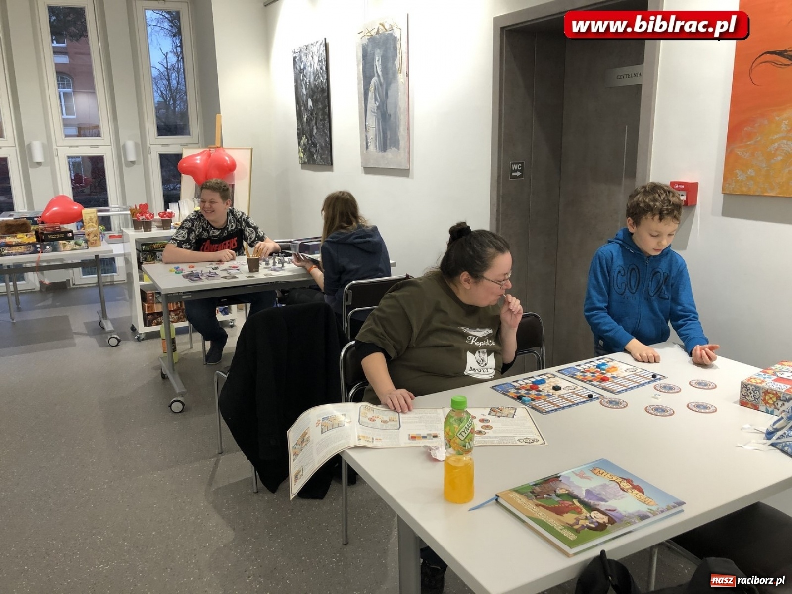 Zdjęcie w galerii na portalu naszraciborz.pl: Kolejne biblioteczne spotkania z grami planszowymi za nami wiadomości z regionu