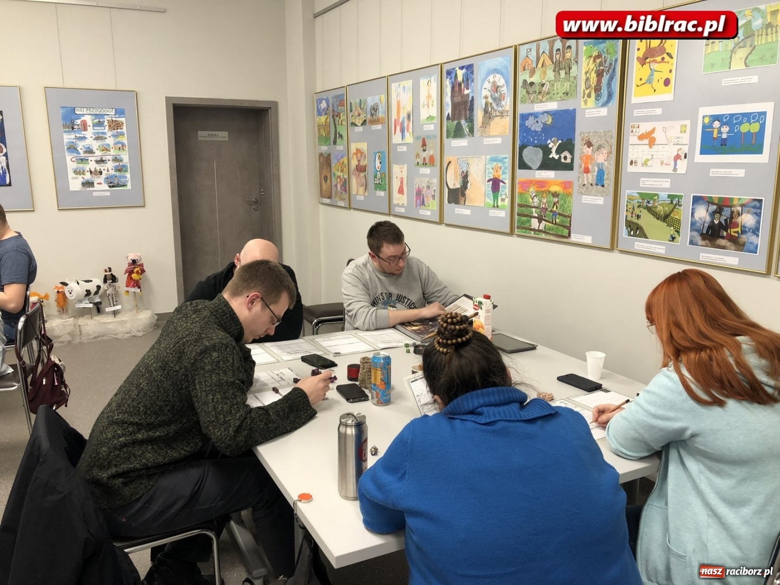 Zdjęcie w galerii na portalu naszraciborz.pl: Kolejne biblioteczne spotkania z grami planszowymi za nami wiadomości z regionu