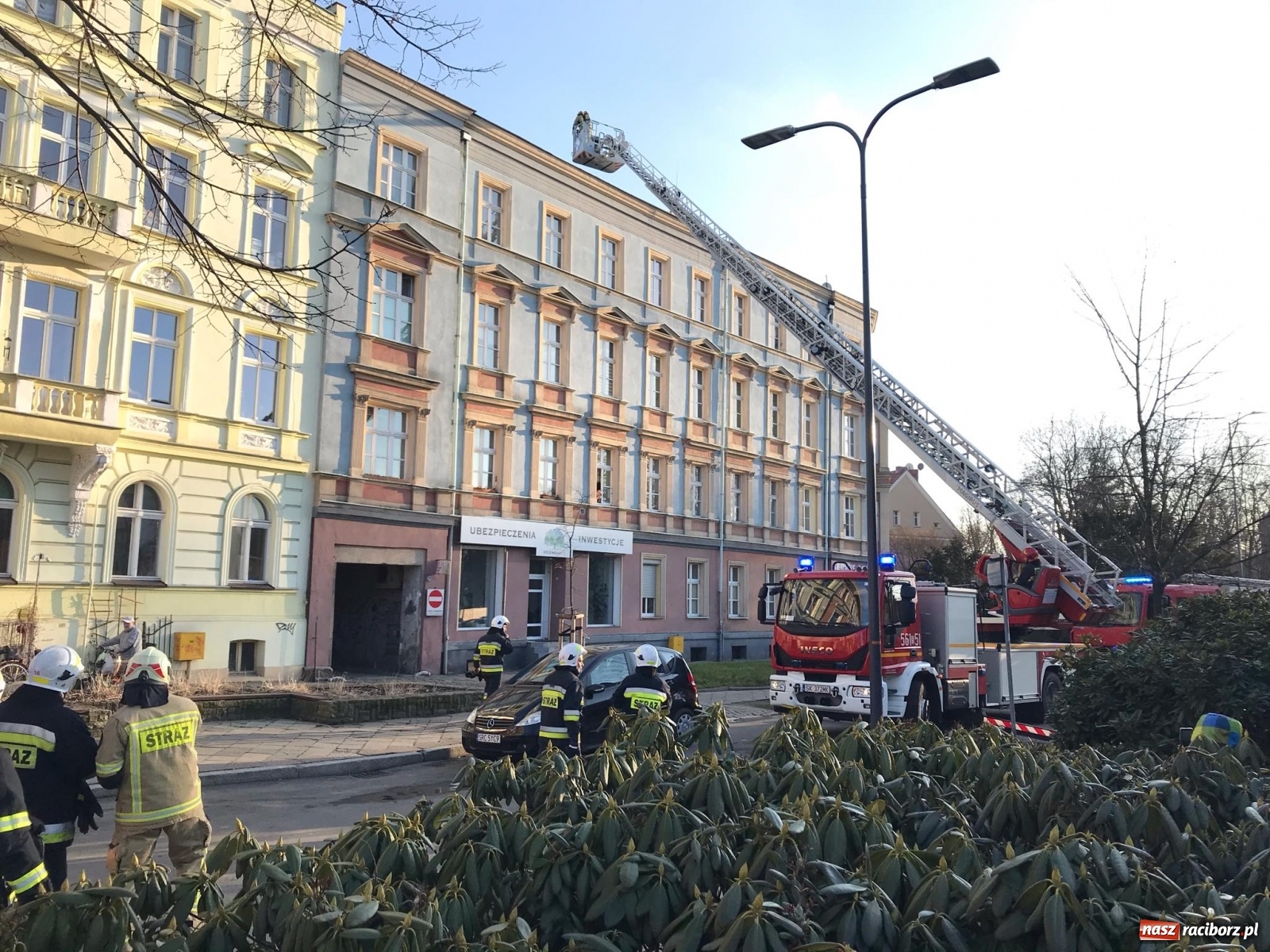 Zdjęcie w galerii na portalu naszraciborz.pl: Akcja strażaków na placu Wolności [FOTO] wiadomości z regionu