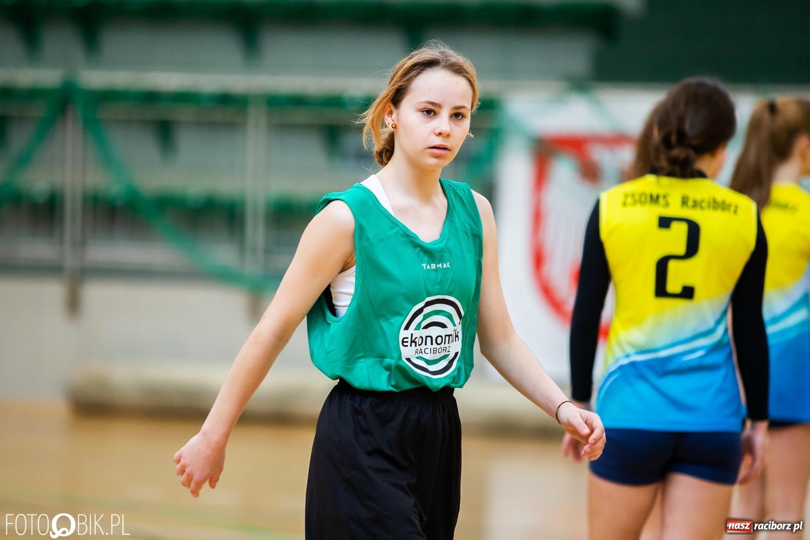 Zdjęcie w galerii na portalu naszraciborz.pl: Miejskie finały koszykówki dziewcząt w Arenie Rafako wiadomości z regionu