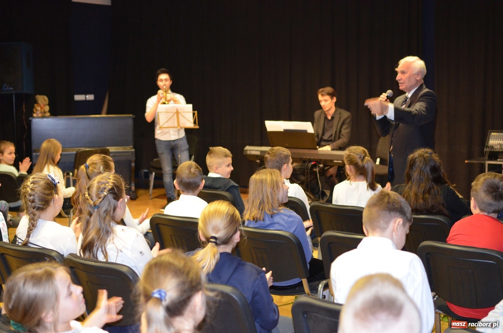 Zdjęcie w galerii na portalu naszraciborz.pl:  Trąbka&Piano - muzyczni bohaterowie koncertów umuzykalniających  wiadomości z regionu