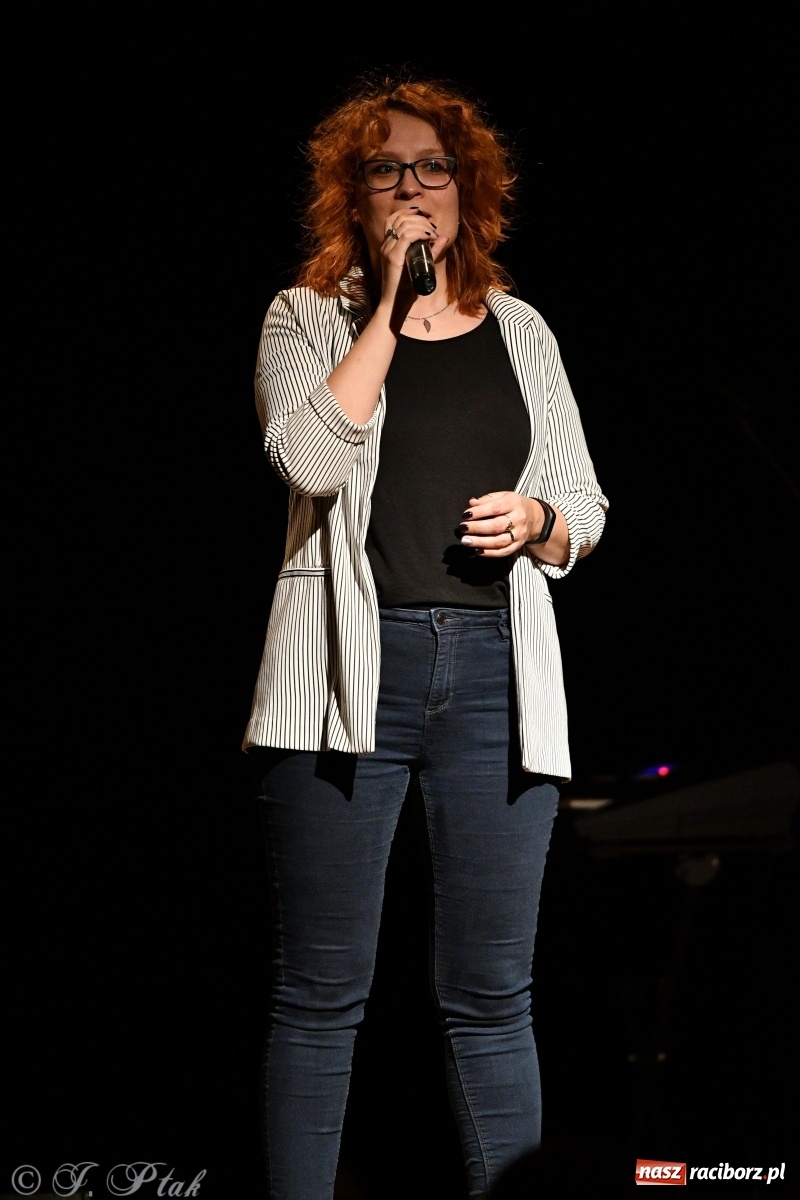 Zdjęcie w galerii na portalu naszraciborz.pl: Miraż na Walentynki. Najpiękniejsze piosenki o miłości [FOTO i WIDEO] wiadomości z regionu