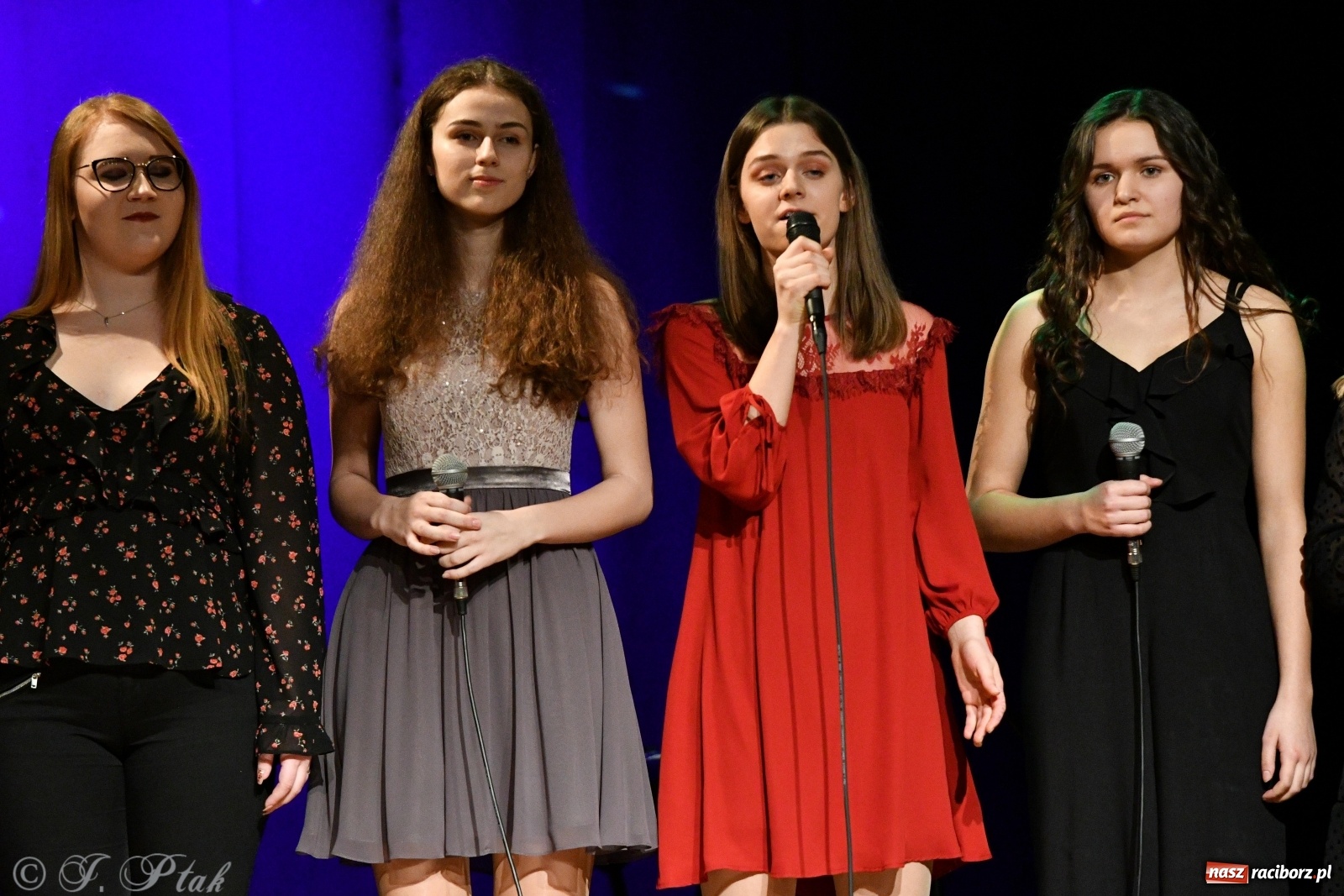 Zdjęcie w galerii na portalu naszraciborz.pl: Miraż na Walentynki. Najpiękniejsze piosenki o miłości [FOTO i WIDEO] wiadomości z regionu