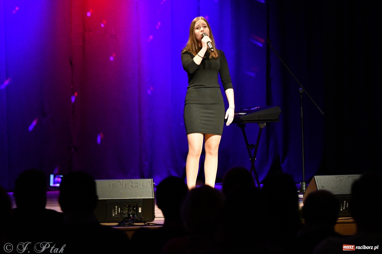 Zdjęcie w galerii na portalu naszraciborz.pl: Miraż na Walentynki. Najpiękniejsze piosenki o miłości [FOTO i WIDEO] wiadomości z regionu