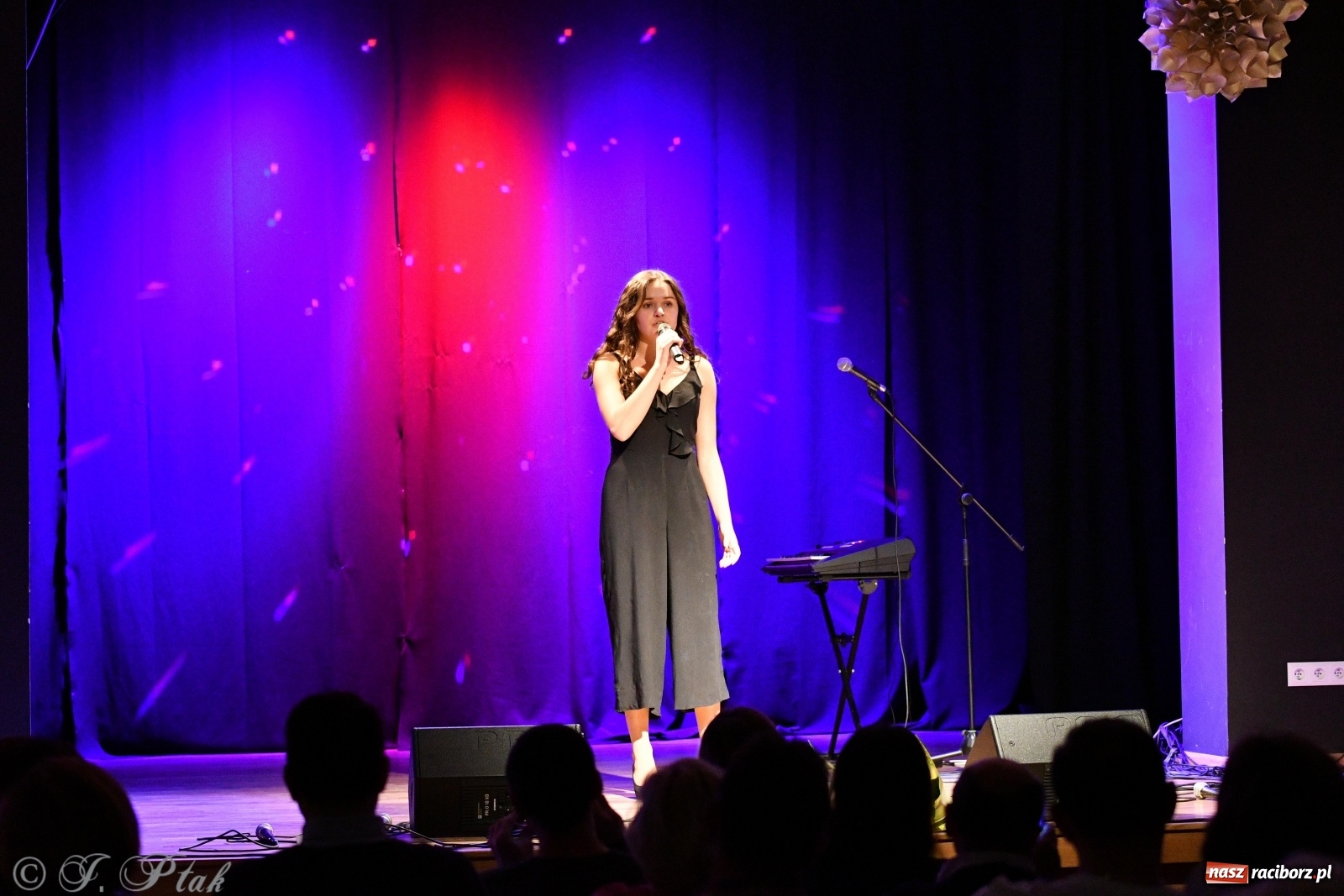 Zdjęcie w galerii na portalu naszraciborz.pl: Miraż na Walentynki. Najpiękniejsze piosenki o miłości [FOTO i WIDEO] wiadomości z regionu