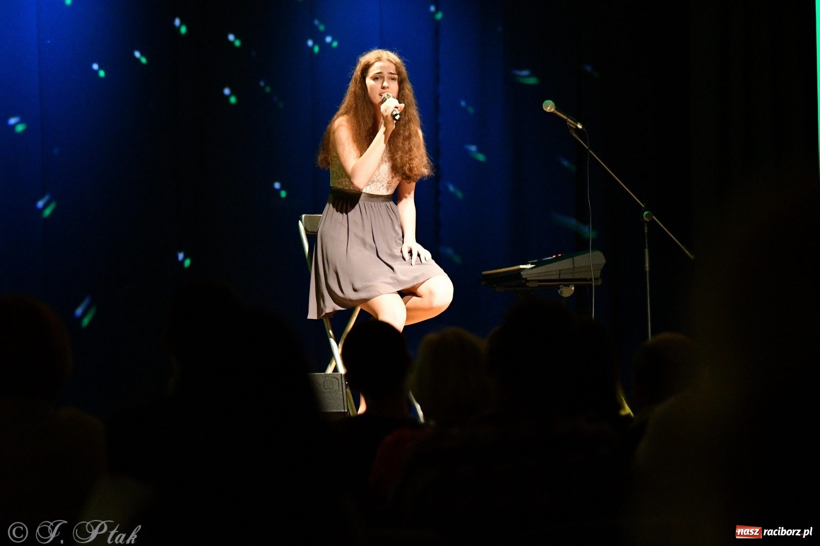 Zdjęcie w galerii na portalu naszraciborz.pl: Miraż na Walentynki. Najpiękniejsze piosenki o miłości [FOTO i WIDEO] wiadomości z regionu
