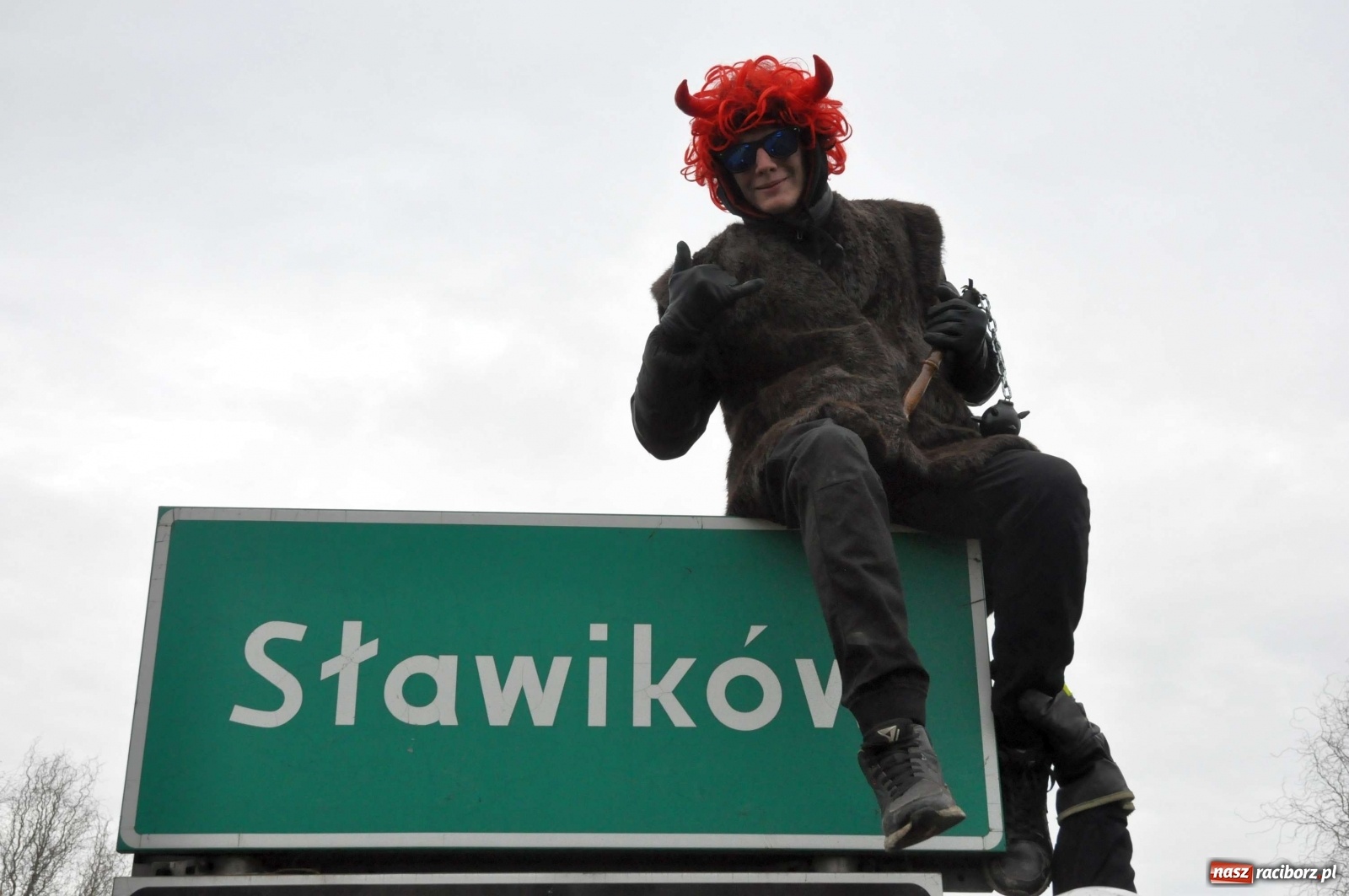 Zdjęcie w galerii na portalu naszraciborz.pl: Sławikowskie bery żegnają karnawał [FOTO i WIDEO] wiadomości z regionu