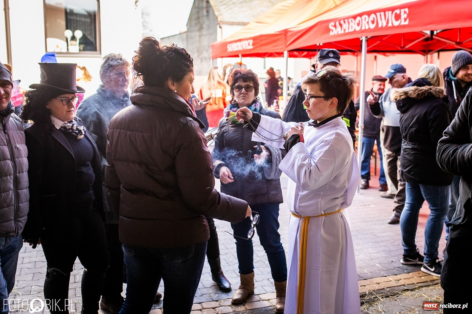 Zdjęcie w galerii na portalu naszraciborz.pl: Wodzenie niedźwiedzia w Samborowicach. Tak wieś żegna karnawał [FOTO i WIDEO] wiadomości z regionu