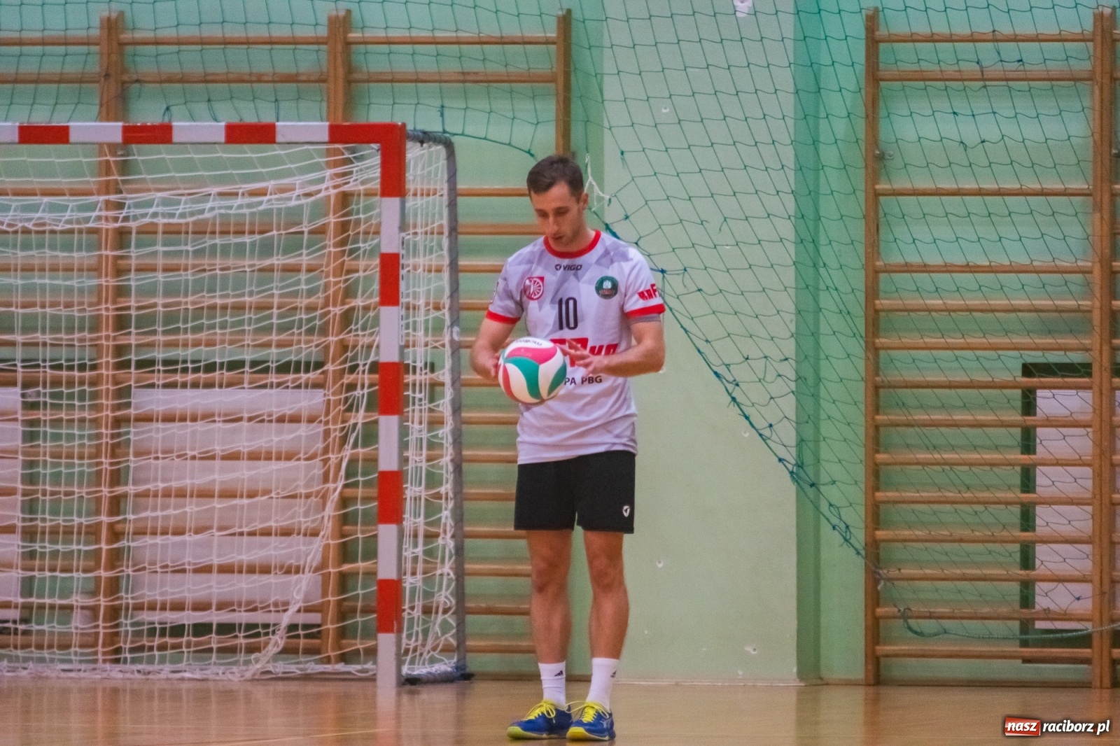 Zdjęcie w galerii na portalu naszraciborz.pl: Siatkówka. AZS Rafako lepszy od Rudzińca [FOTO i WIDEO] wiadomości z regionu