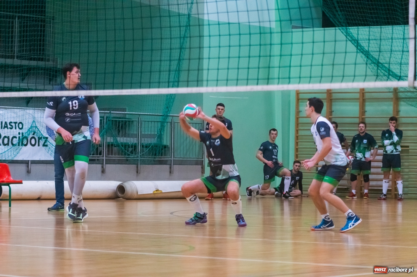 Zdjęcie w galerii na portalu naszraciborz.pl: Siatkówka. AZS Rafako lepszy od Rudzińca [FOTO i WIDEO] wiadomości z regionu
