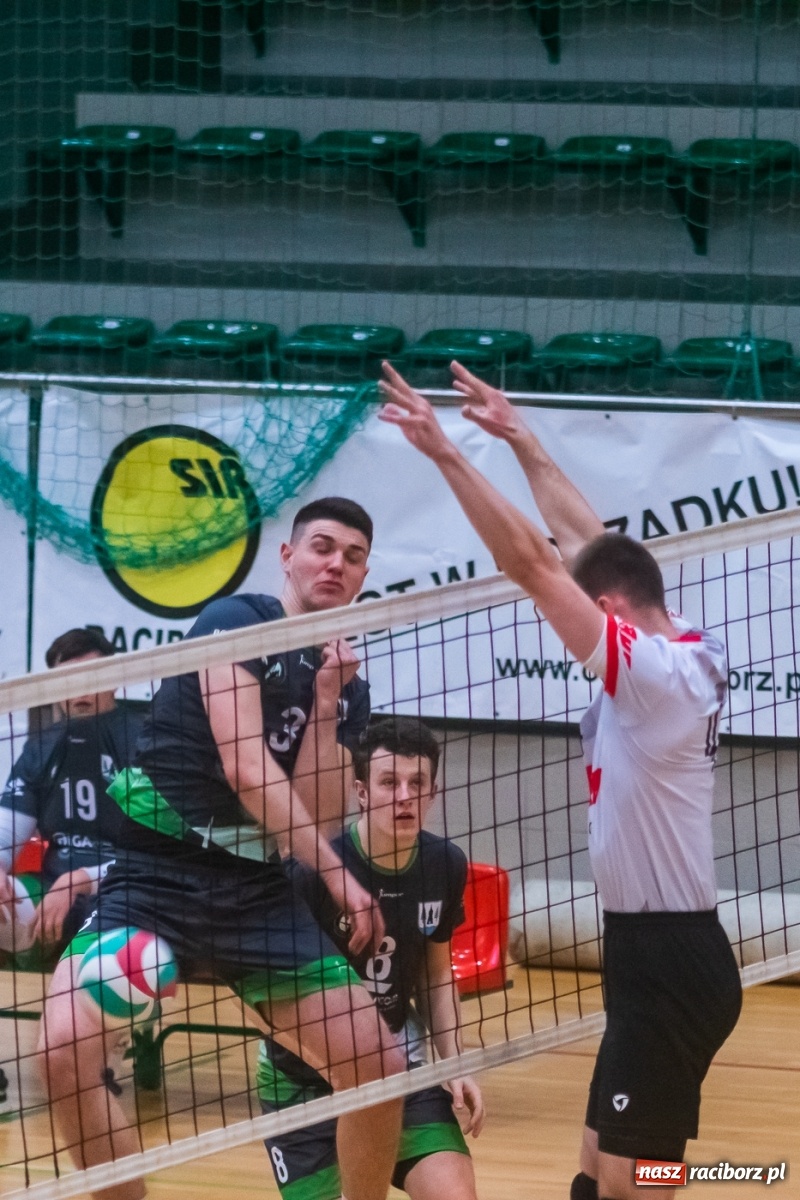 Zdjęcie w galerii na portalu naszraciborz.pl: Siatkówka. AZS Rafako lepszy od Rudzińca [FOTO i WIDEO] wiadomości z regionu