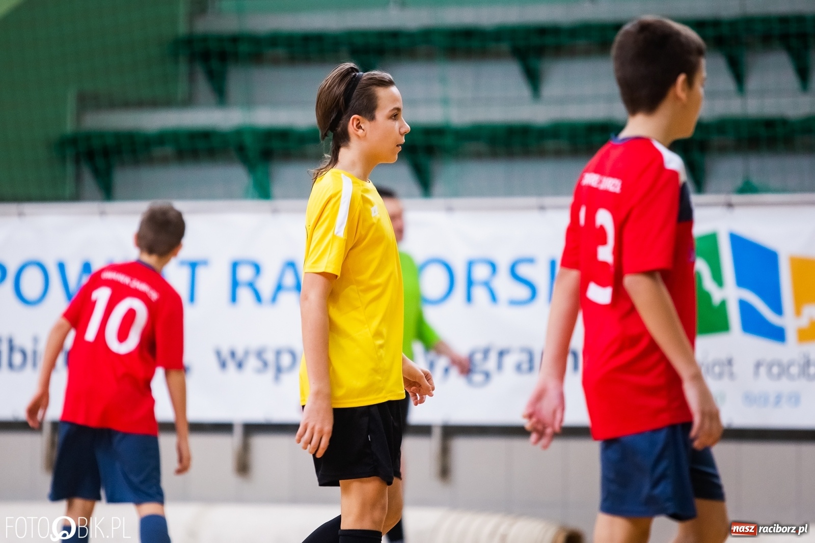 Zdjęcie w galerii na portalu naszraciborz.pl: Halowy Turniej Młodzików w Arenie Rafako wiadomości z regionu