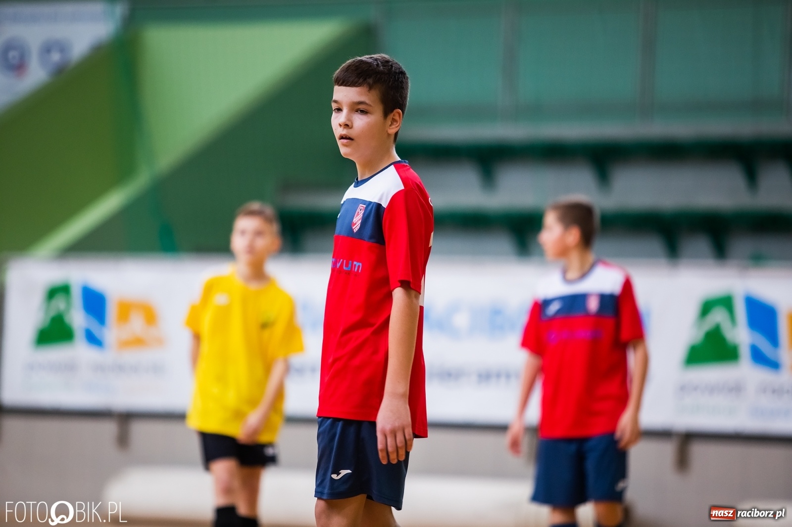 Zdjęcie w galerii na portalu naszraciborz.pl: Halowy Turniej Młodzików w Arenie Rafako wiadomości z regionu