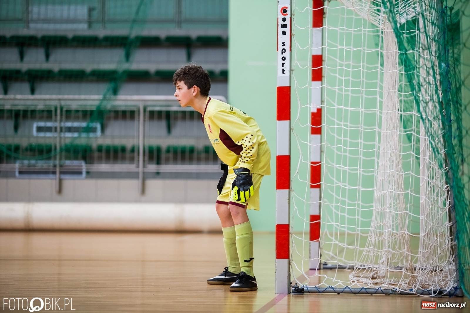 Zdjęcie w galerii na portalu naszraciborz.pl: Halowy Turniej Młodzików w Arenie Rafako wiadomości z regionu