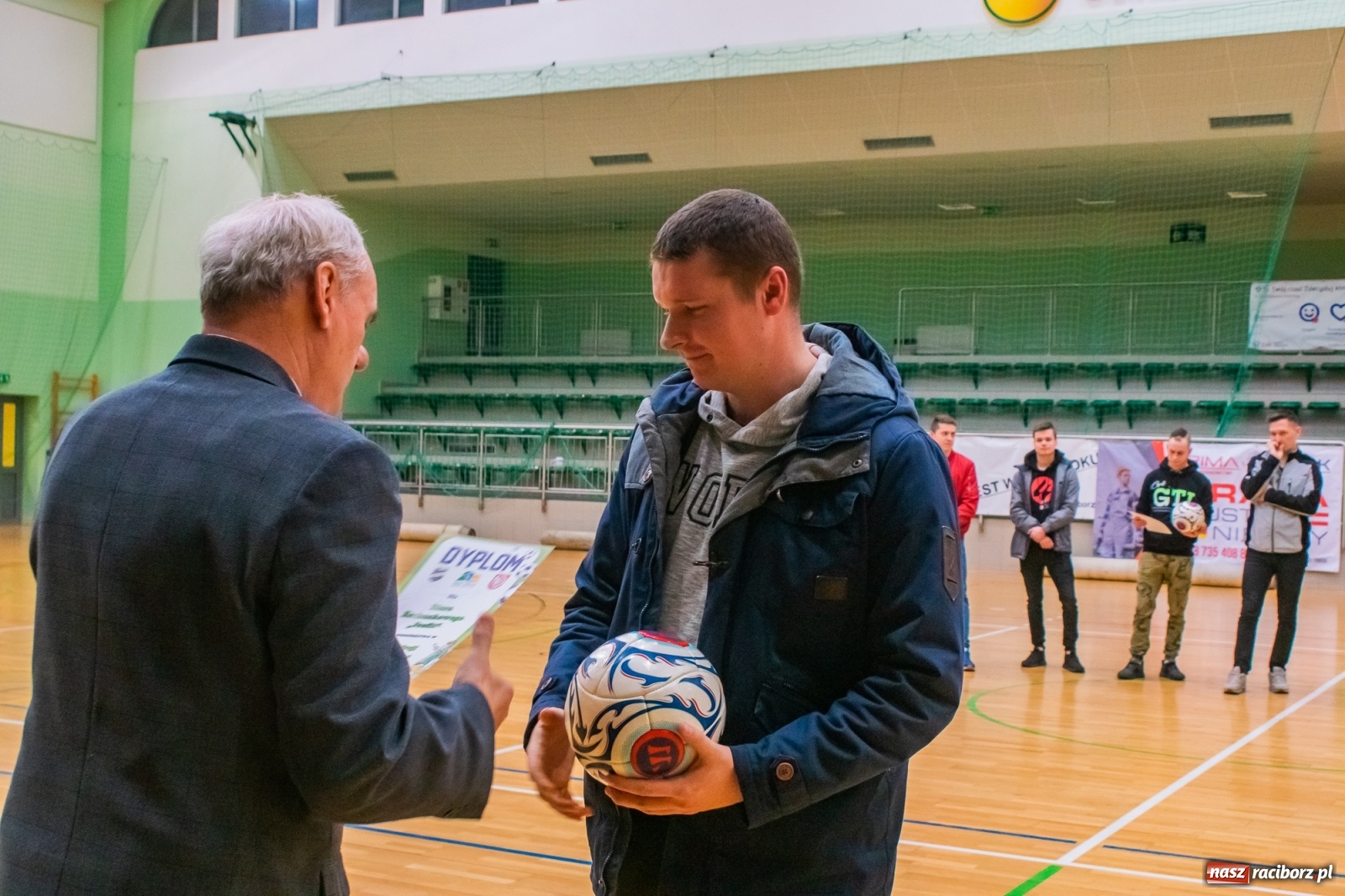 Zdjęcie w galerii na portalu naszraciborz.pl: HLPN. XIX edycja rozgrywek futsalu za nami [FOTO i WIDEO] wiadomości z regionu
