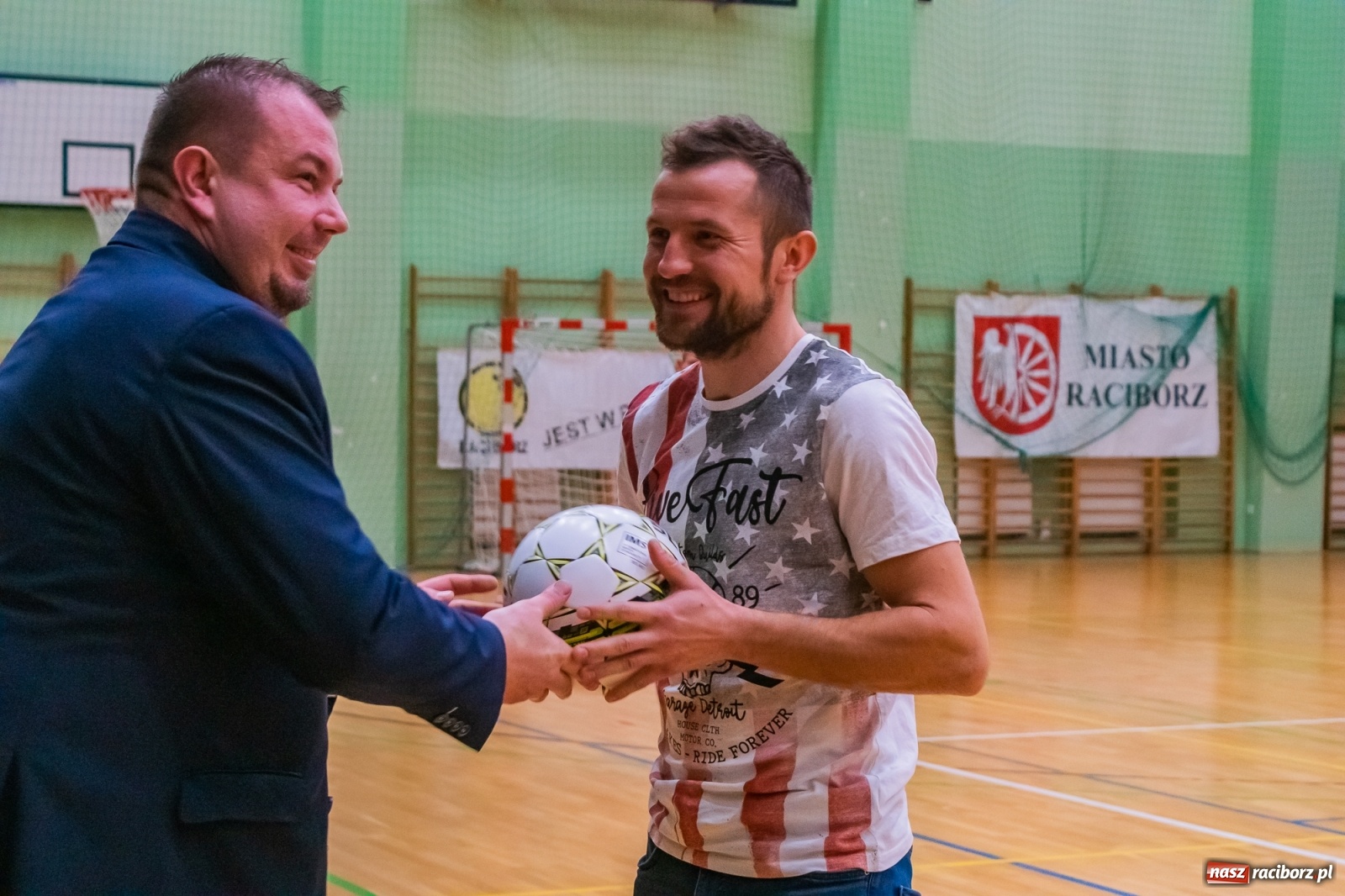 Zdjęcie w galerii na portalu naszraciborz.pl: HLPN. XIX edycja rozgrywek futsalu za nami [FOTO i WIDEO] wiadomości z regionu