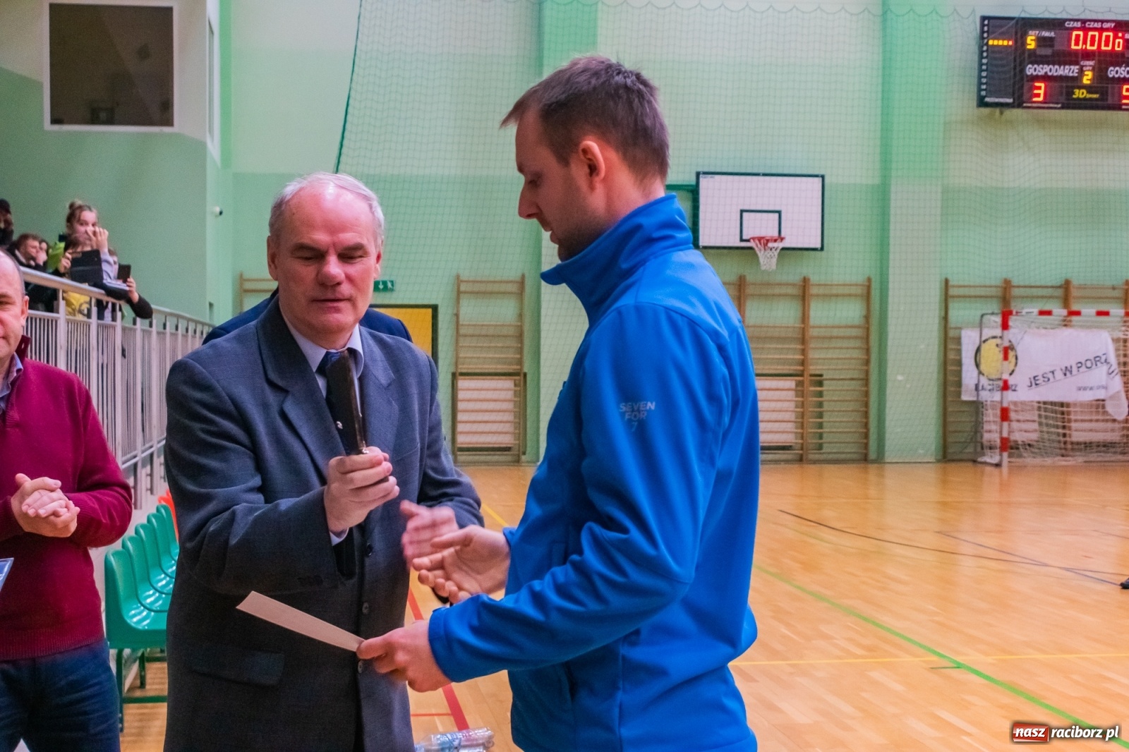 Zdjęcie w galerii na portalu naszraciborz.pl: HLPN. XIX edycja rozgrywek futsalu za nami [FOTO i WIDEO] wiadomości z regionu