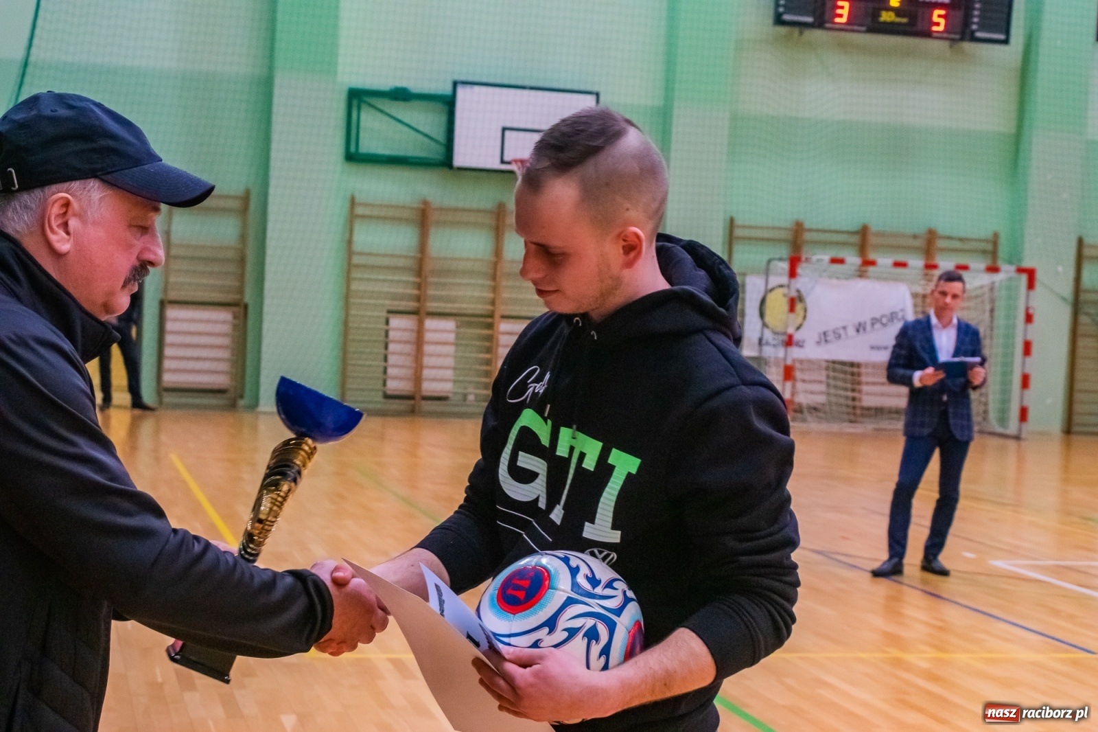 Zdjęcie w galerii na portalu naszraciborz.pl: HLPN. XIX edycja rozgrywek futsalu za nami [FOTO i WIDEO] wiadomości z regionu