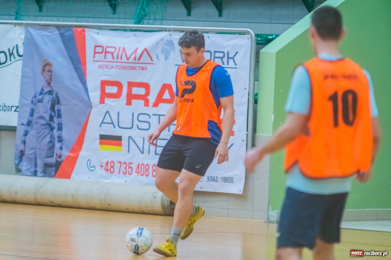 Zdjęcie w galerii na portalu naszraciborz.pl: HLPN. XIX edycja rozgrywek futsalu za nami [FOTO i WIDEO] wiadomości z regionu